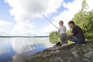 Angeln mit Kindern an der Saimaa Seenplatte