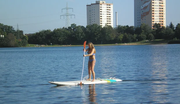Stand Up Paddling auf dem Mainparksee