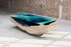 Abyss Table