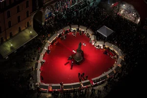 Der herzförmige Markt in Verona auf der Piazza dei Signori