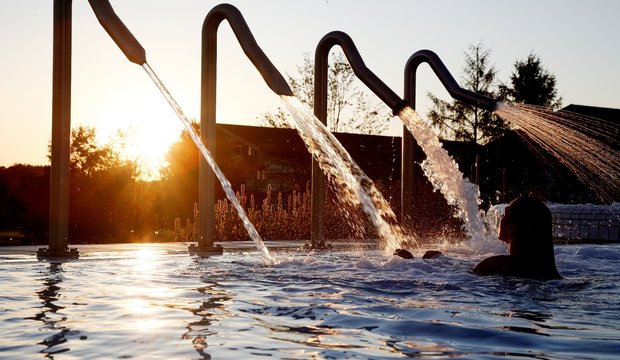 Wellness am Chiemsee Wasserspiel Chiemgau Thermen