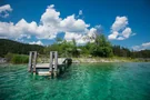 Der Steg der Insel mitten im Eibsee