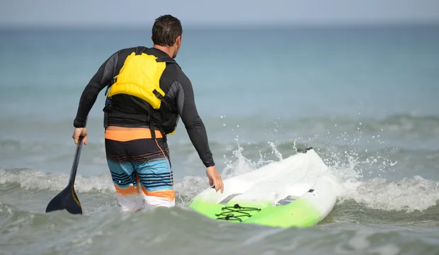 Stand up Paddling im Meer