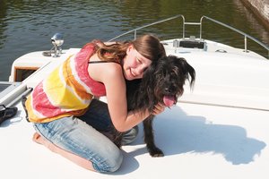 Hausboot-Urlaub mit Hund