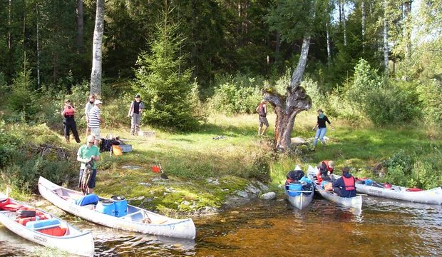 Kurze Pause auf der Kanutour