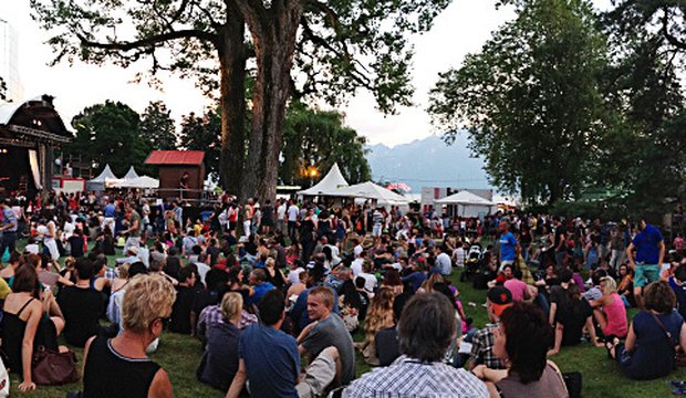 Das 50.Montreux Jazz Festival am Genfersee Das 50.Montreux Jazz Festival Genfersee