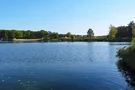 Ruhiges Wasser des Ternscher Sees