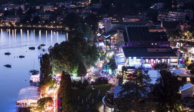 Der Genfer See erstrahlt beim Montreux Jazz Festival