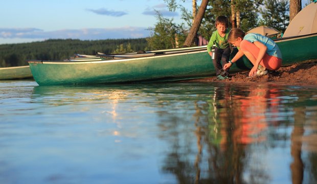 Spielen am Wasser Spielen am Wasser