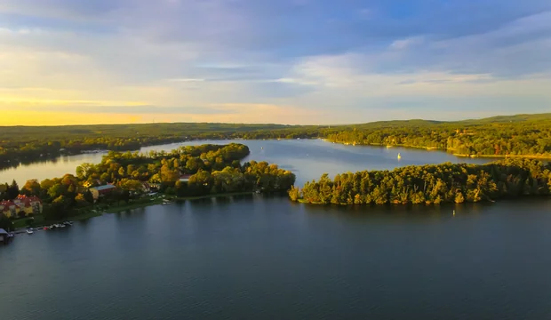 Blick aus der Luft auf den schönen Scharmützelsee