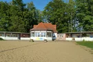 Blick auf den Sandstrand am Klempowsee