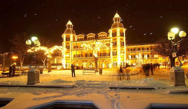 Schlosshotel im Advent in Velden am Wörthersee