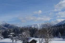 Das Schneebedeckte Ufer des Tegernsee