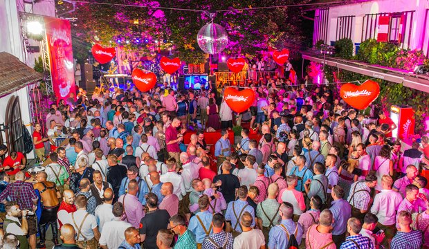 Almdudler Almrauschparty am Wörthersee Almdudler Almrauschparty am Wörthersee