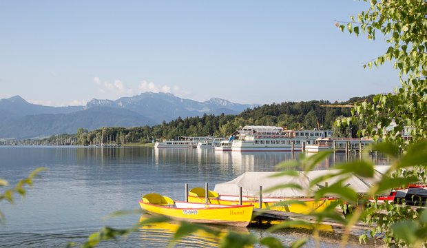 Fahrt durch das Priental am Chiemsee Fahrt durch das Priental am Chiemsee