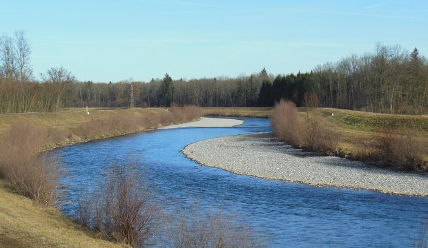 Die Tiroler Ache im Frühling Die Tiroler Ache im Frühling