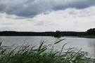 Blick vom Ufer auf den Tressower See