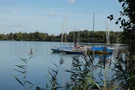 Blick auf die Boote auf dem Allersee