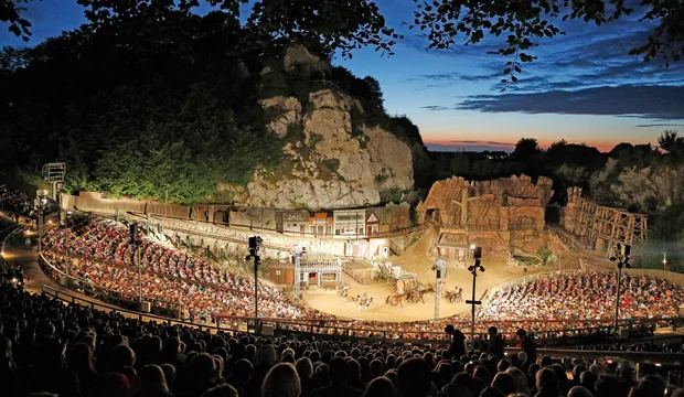 Karl-Mey-Festspiele in der Nähe des Feriendorf Wardersee 