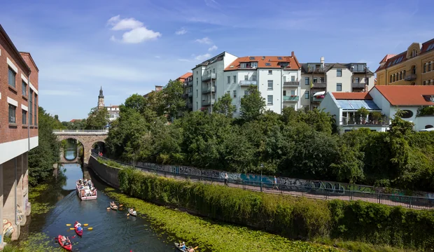 Weißenfelser Brücke über dem Karl-Heine-Kanal