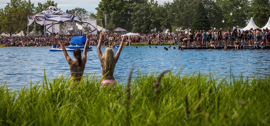 Abtauchen in mitreißende Soundwellen