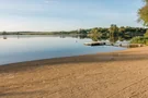 Luckower See - Badestelle Campingplatz Sternberg, Foto: commons.wikimedia / Derzno Luckower See - Badestelle Campingplatz Sternberg